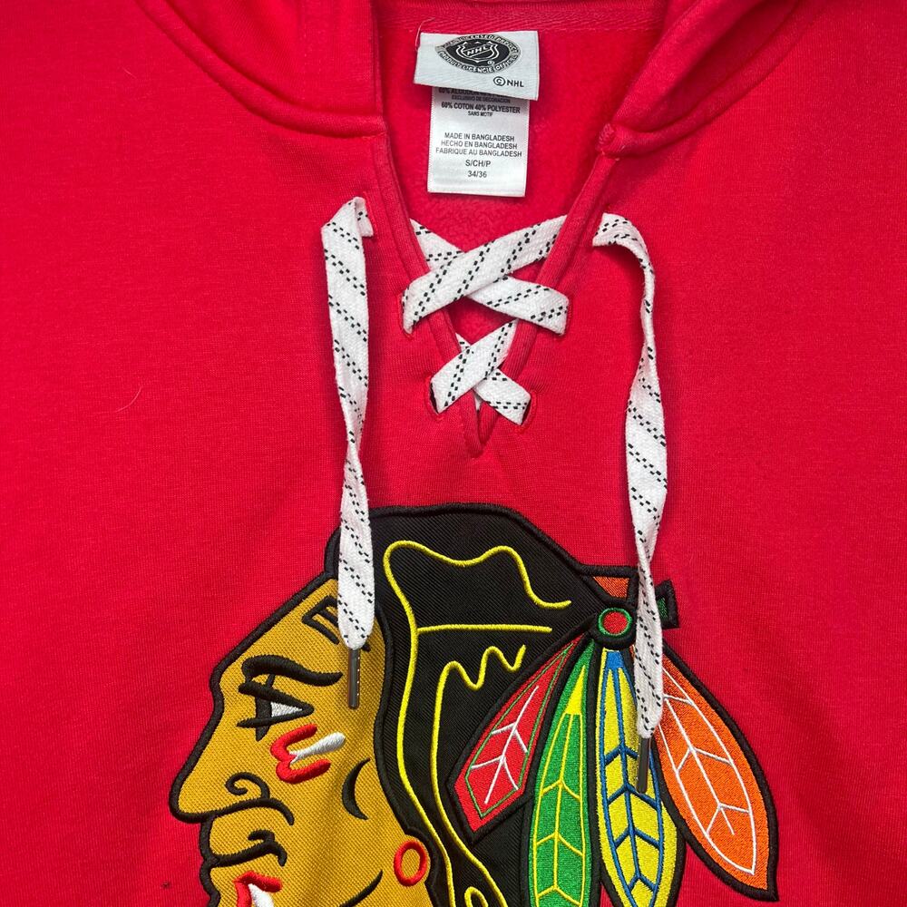 NHL Chicago Blackhawks Lace Up Hoodie Red Mens Small Embroidered Logo Sweatshirt - Picture 3 of 10
